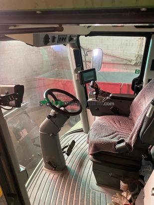 Cosechadora de Cereal - John Deere - W440