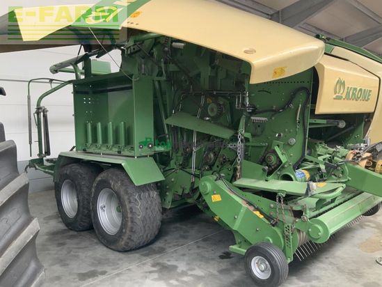 Empacadora gigant - Krone - comprima cv 150 xc