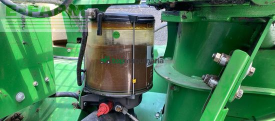 Cosechadora de Cereal - John Deere - 8300