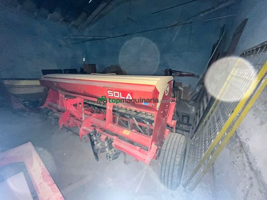 Sembradora en línea convencional - Sola - Trisem 194