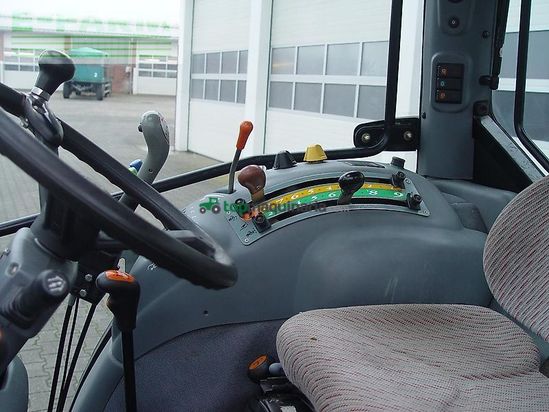 Tractor agrícola - McCormick - cx65l