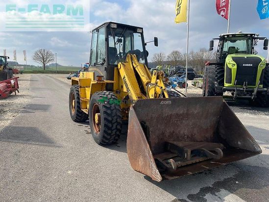 Minicargadora - kramer - 720