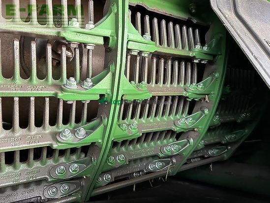 Cosechadora de Cereal - John Deere - s690