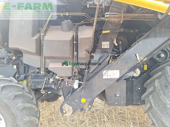 Cosechadora de Cereal - New Holland - cx 5090 elevation im kundenauftrag