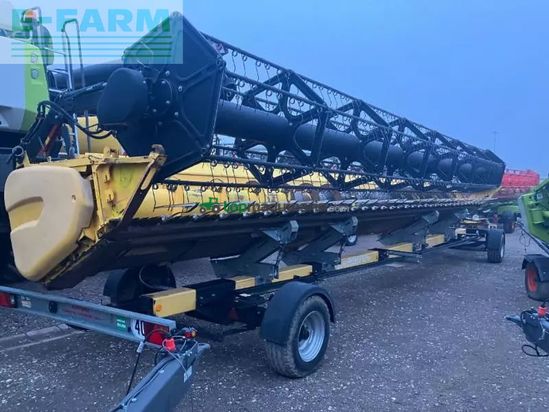 Cosechadora de Cereal - New Holland - cr 9.80 st