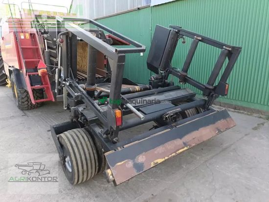 Empacadora gigant - New Holland - bb 940 +/plus parkland 425