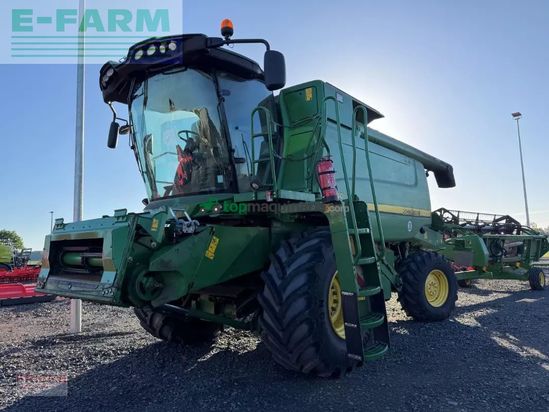 Cosechadora de Cereal - John Deere - w 540