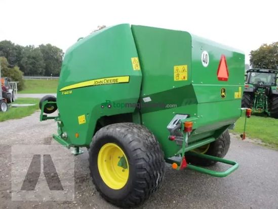 Empacadora gigant - John Deere - f441m
