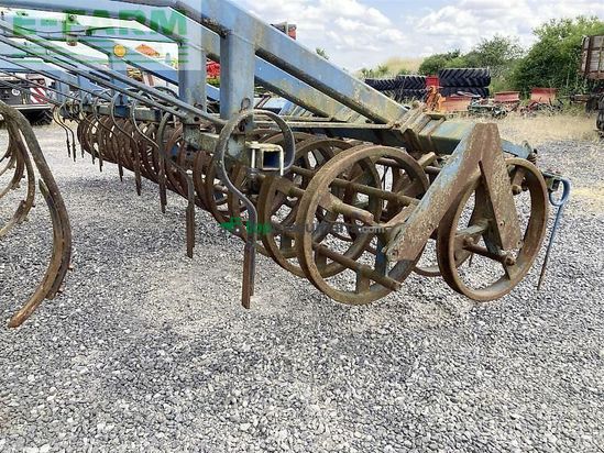 Cultivador - Kockerling - vario 480 grubber