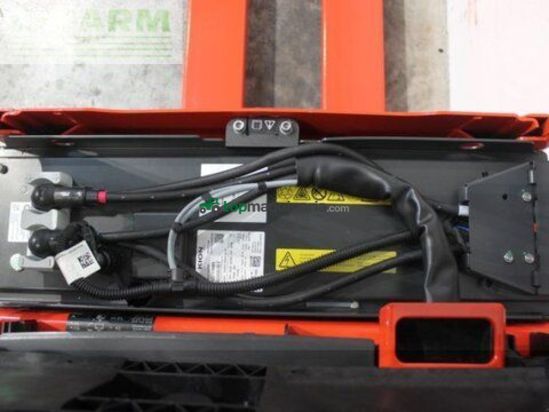 Elevadora - Linde - t 20 ion 1152-02