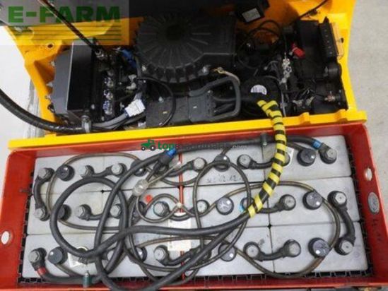 Elevadora - Jungheinrich - efg110