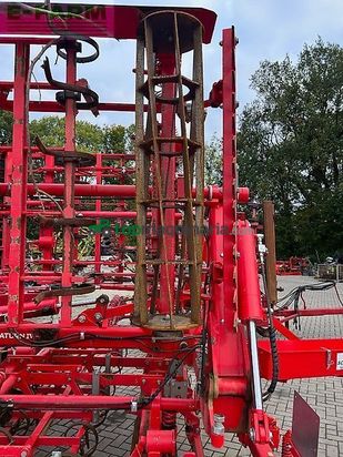 Combinado de siembra -  - saturn iv 6