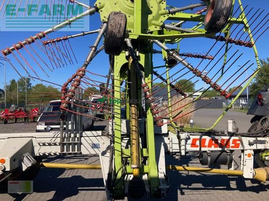 Rastrillo - Claas - liner 3000 communicator