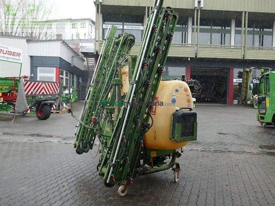 Atomizador - Amazone - uf 1000+fronttank & section control 15m gestänge