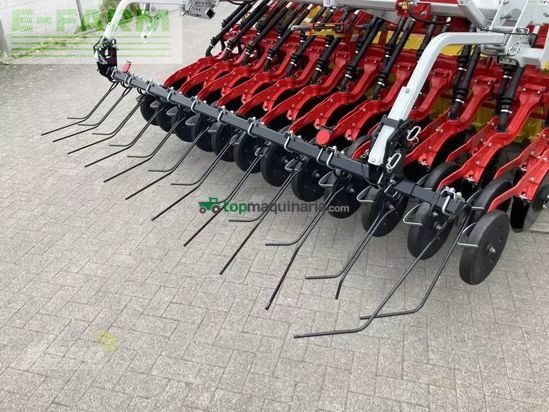 Sembradora - Pöttinger - vitasem m 3000 dd