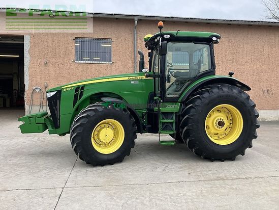 Tractor agrícola - John Deere - 8310r powr shift *motor neu*