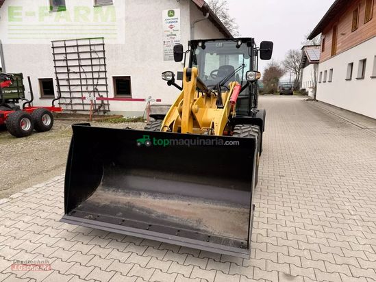 Minicargadora - Caterpillar - 906