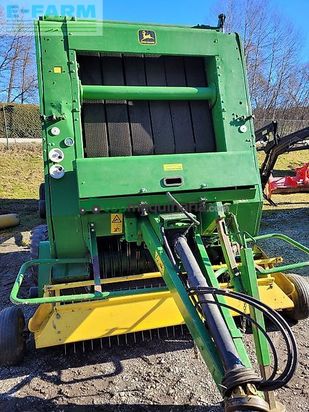 Empacadora gigant - John Deere - 580