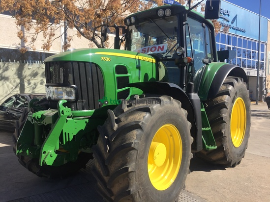 Tractor agrícola - John Deere - 7530