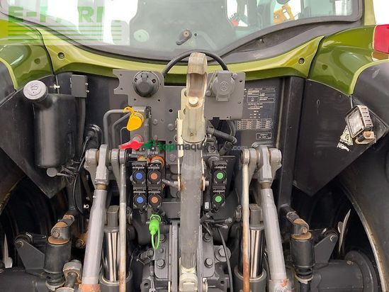 Tractor agrícola - Valtra - g135 active tractor (st26596)