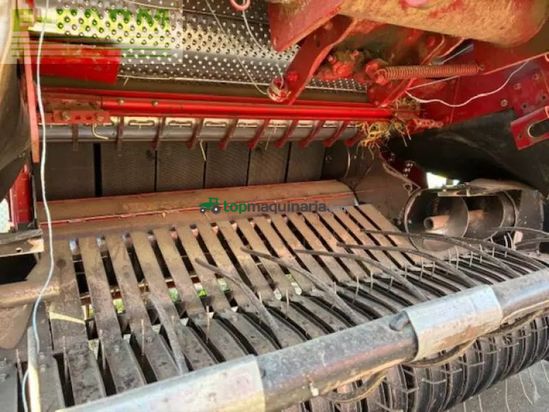 Empacadora gigant - Case IH - rbx462