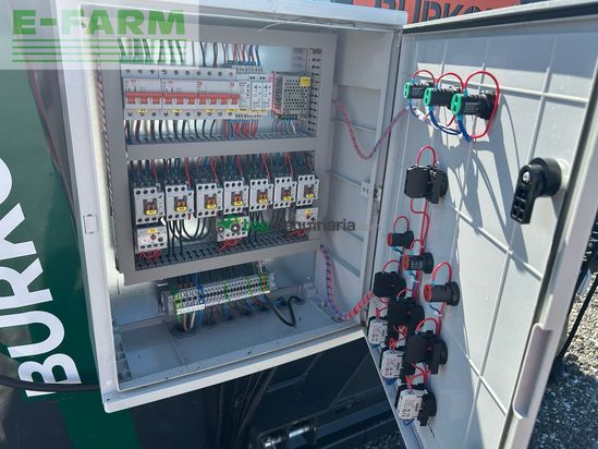 Remolqu esparcidor -  - futtermischer-4,0m³-elektromotor-vorführmaschine