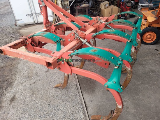 Chisel keverneland de 7 brazos con ballesta 