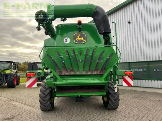 Cosechadora de Cereal - John Deere - t560