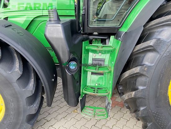 Tractor agrícola - John Deere - 6215r