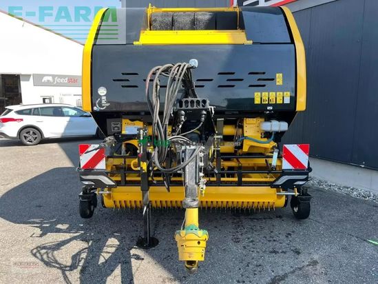 Empacadora gigant - New Holland - pro belt 190