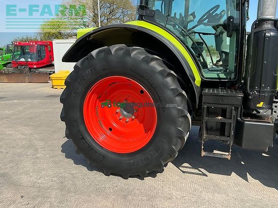 Tractor agrícola - Claas - 650 arion tractor (st26248)