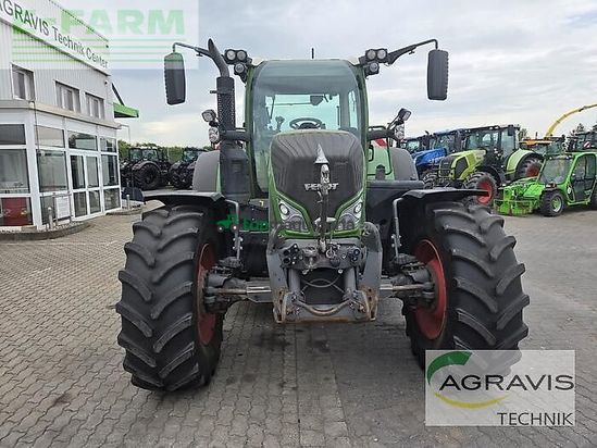 Tractor agrícola - Fendt - 724 vario s4