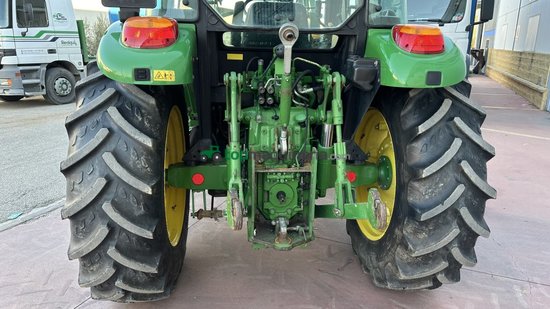 Tractor agrícola - John Deere - 5820+PALA JD551