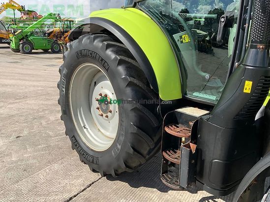 Tractor agrícola - Case IH - luxxum 110 tractor (st27370)