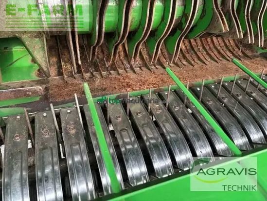 Empacadora gigant - John Deere - 990