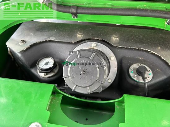 Cosechadora de Cereal - John Deere - 9900 mit kemper 375