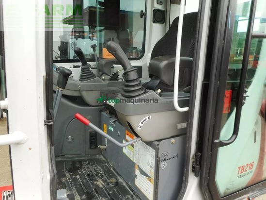 Excavadora - Takeuchi - tb 216 ( 1.865kg ) powertilt + 3 löffel
