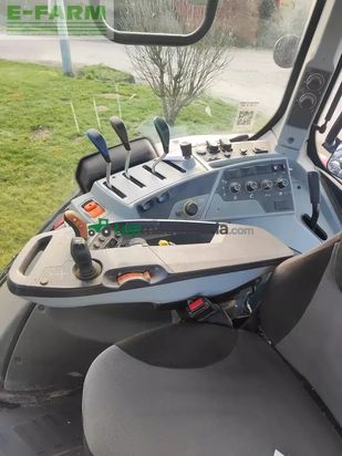 Tractor agrícola - Valtra - n135 h