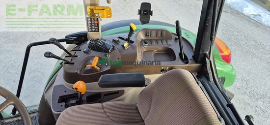 Tractor agrícola - John Deere - 5820 premium