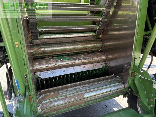 Empacadora gigant - Krone - comprima v 180 xc