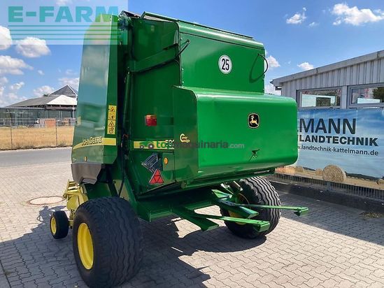 Empacadora gigant - John Deere - 592 high flow-14 messer