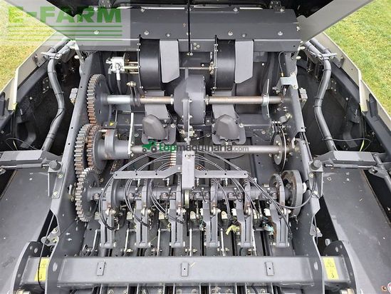 Empacadora gigant - Claas - quadrant 5300 fc