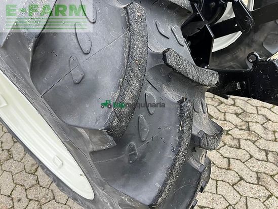 Tractor agrícola - New Holland - td 5.95 m. læsser