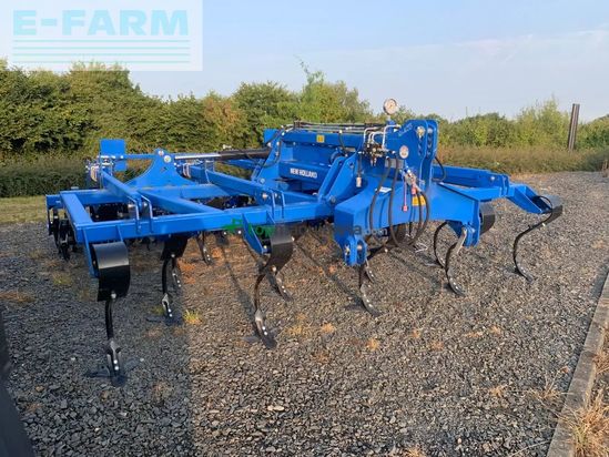 Cultivador - New Holland - stxv 400