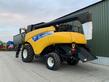 Cosechadora de Cereal - New Holland - CR9060