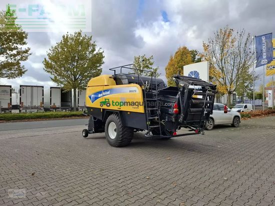 Empacadora gigant - New Holland - bb 9070