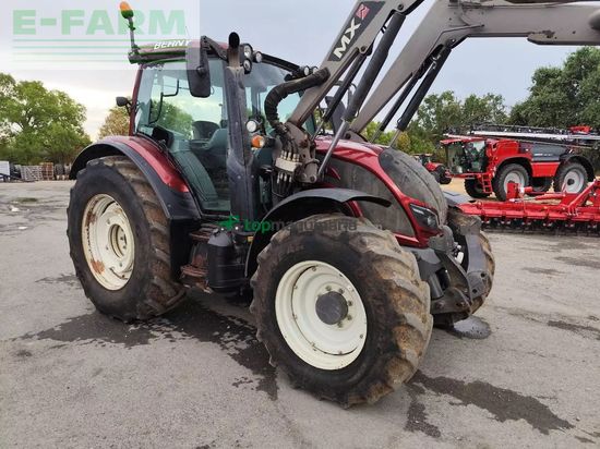 Tractor agrícola - Valtra - n174