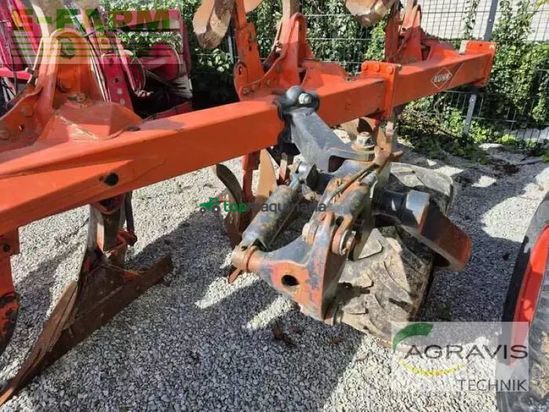 Arado - Kuhn - vari-master 153