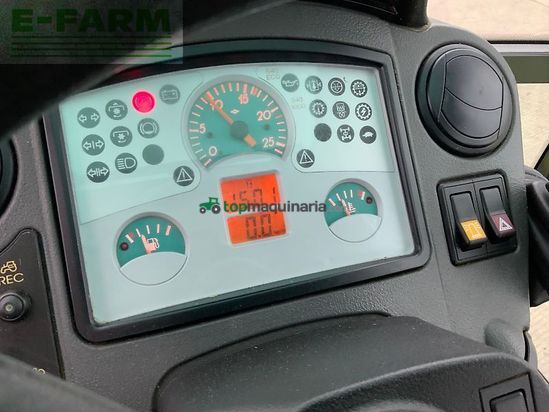 Tractor agrícola - Claas - celtis 426rc tractor (st24608)