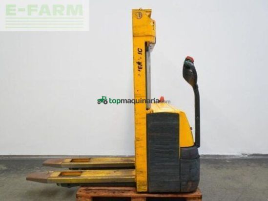 Elevadora - Jungheinrich - ejc112